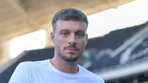 RJ – RIO DE JANEIRO – 15/02/2026 – CARIOCA 2026, BOTAFOGO X FLAMENGO – Martin Anselmi tecnico do Botafogo durante partida contra o Flamengo no estadio Engenhao pelo campeonato Carioca 2026. Foto: Thiago Ribeiro/AGIF