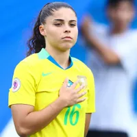 Clarinha celebra retorno à Seleção no Sul-Americano