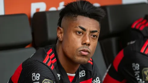Bruno Henrique volta a responder sobre atuar como 9 no Flamengo.