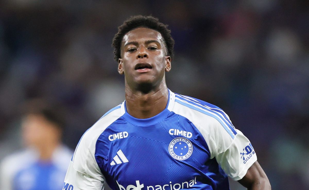Jonathan Jesus avança na recuperação no Cruzeiro e deve voltar antes do previsto