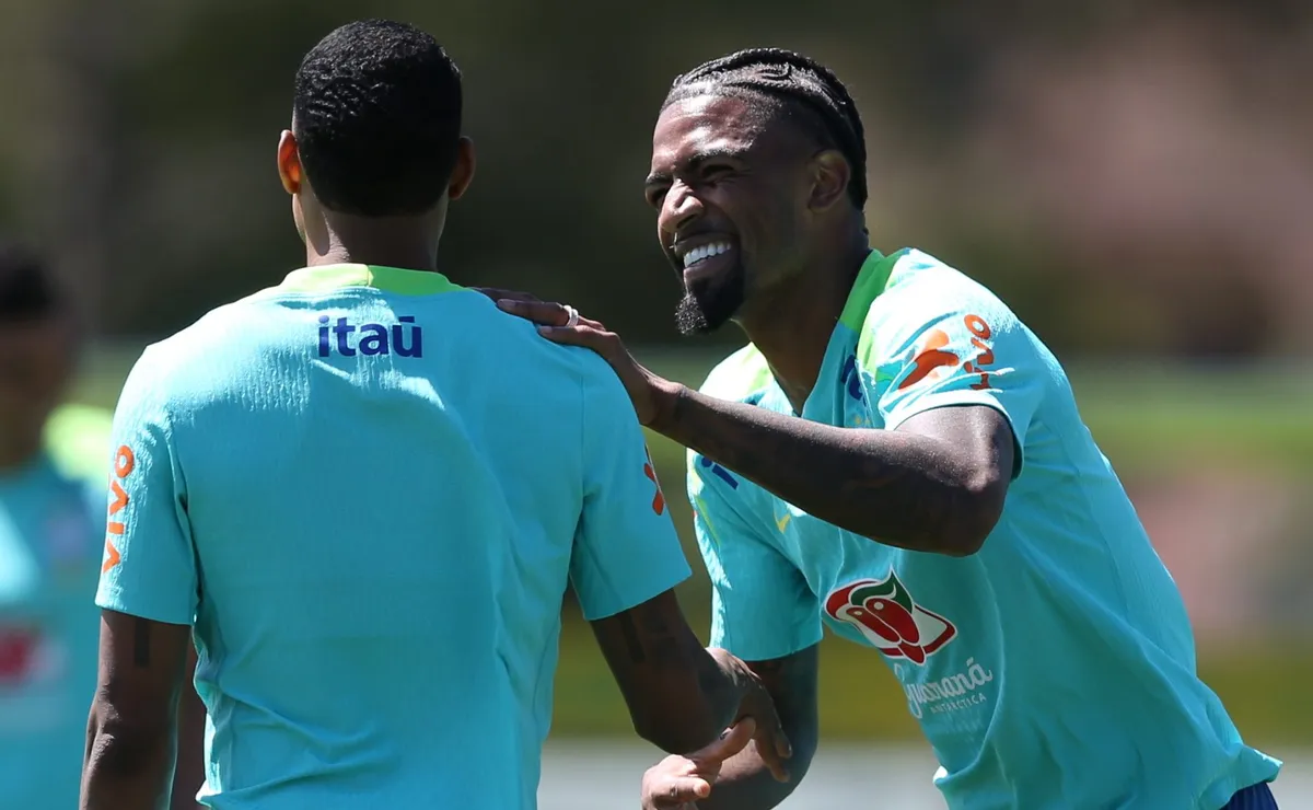 Alexsandro Ribeiro perde espaço na Seleção após início promissor