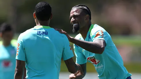 RJ – TERESOPOLIS – 03/09/2025 – BRASIL, TREINO NA GRANJA COMARY – Alexsandro jogador da Selecao Brasileira durante treino na Granja Comary em Teresopolis (RJ), nesta quarta-feira (3). A equipe se prepara para enfrentar o Chile pelas Eliminatorias da Copa do Mundo 2016. Foto: Marlon Costa/AGIF