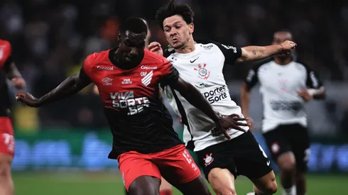 Athletico e Corinthians se enfrentam hoje