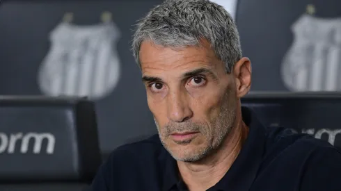 Vojvoda é o técnico do Santos. Foto: Jota Erre/AGIF