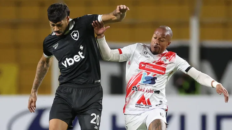 Botafogo largou em desvantagem contra o Nacional Potosí