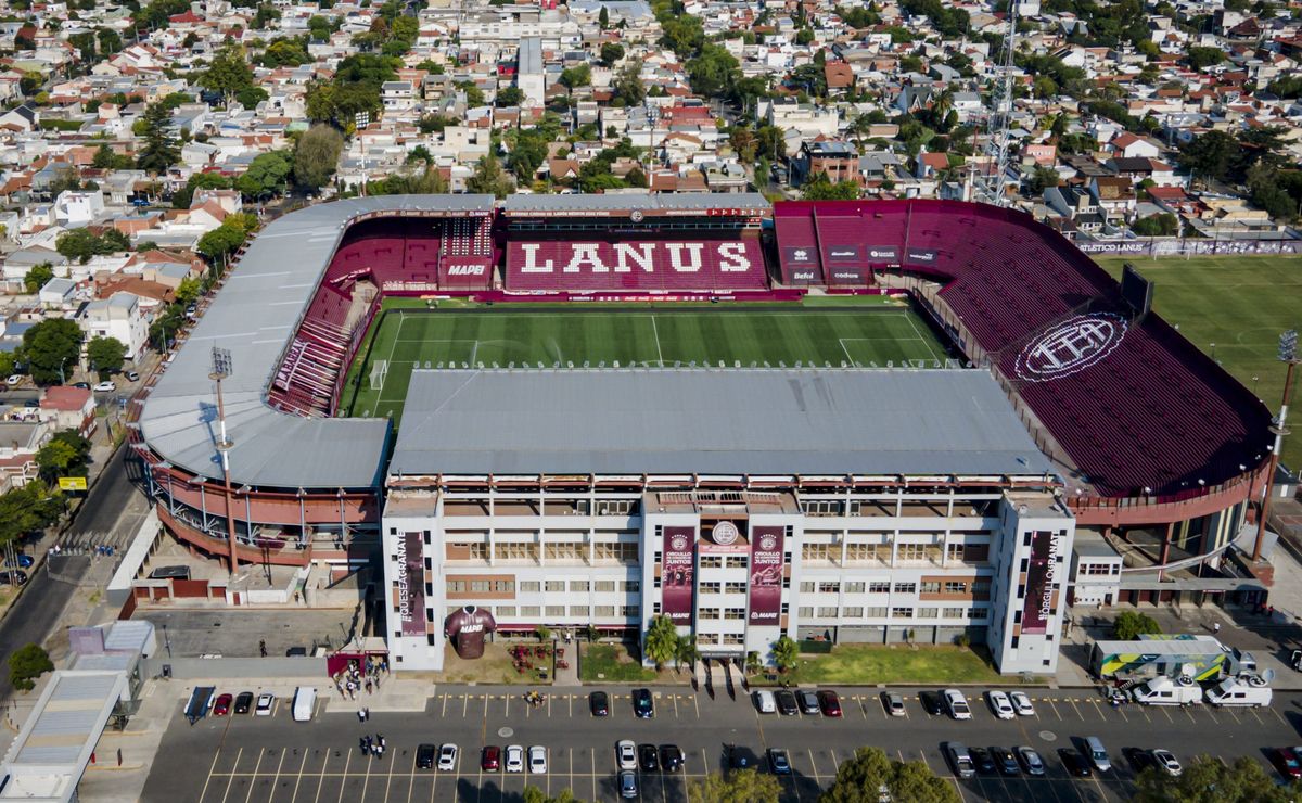 Recopa Sul-Americana entre Lanús x Flamengo terá noite quente na ida da decisão em Buenos Aires