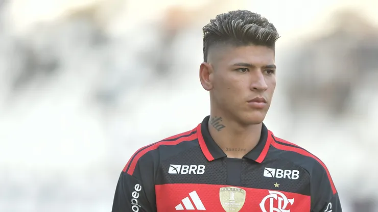 Carrascal jogador do Flamengo durante partida contra o Botafogo no estadio Engenhao pelo campeonato Carioca 2026. Foto: Thiago Ribeiro/AGIF