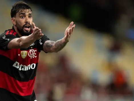Torcida do Flamengo critica Filipe Luís por atuação de Lucas Paquetá contra o Lanús