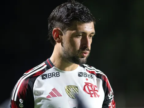 Arrascaeta pede mudança no Flamengo após derrota para o Lanús