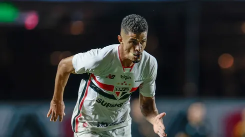 Lucas Ramon durante partida do SPFC no Morumbis