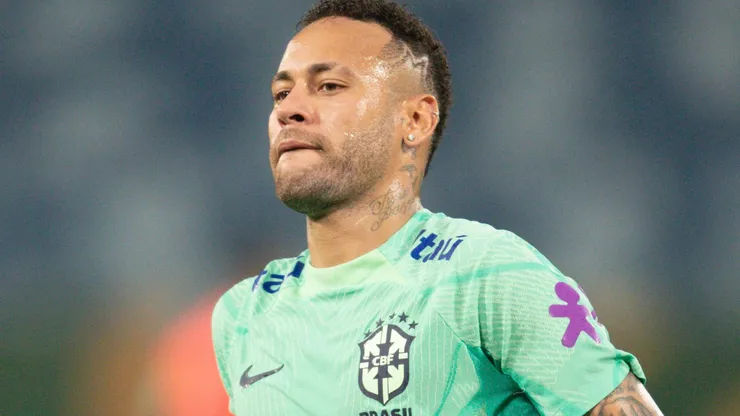 Neymar está focado para o desafio de voltar à Seleção.