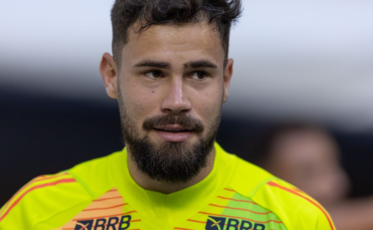 Matheus Cunha é sincero sobre enfrentar o Atlético-MG e substituir Cássio: “Estou preparado”