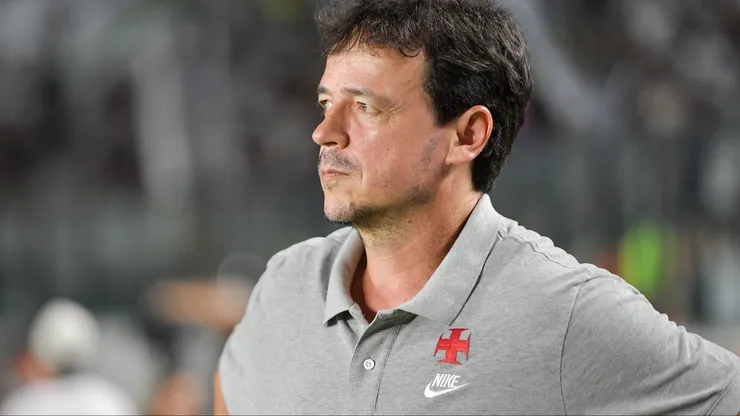 RJ - RIO DE JANEIRO - 14/02/2026 - CARIOCA 2026, VASCO X VOLTA REDONDA - Fernando Diniz tecnico do Vasco durante partida contra o Volta Redonda no estadio Sao Januario pelo campeonato Carioca 2026. Foto: Thiago Ribeiro/AGIF