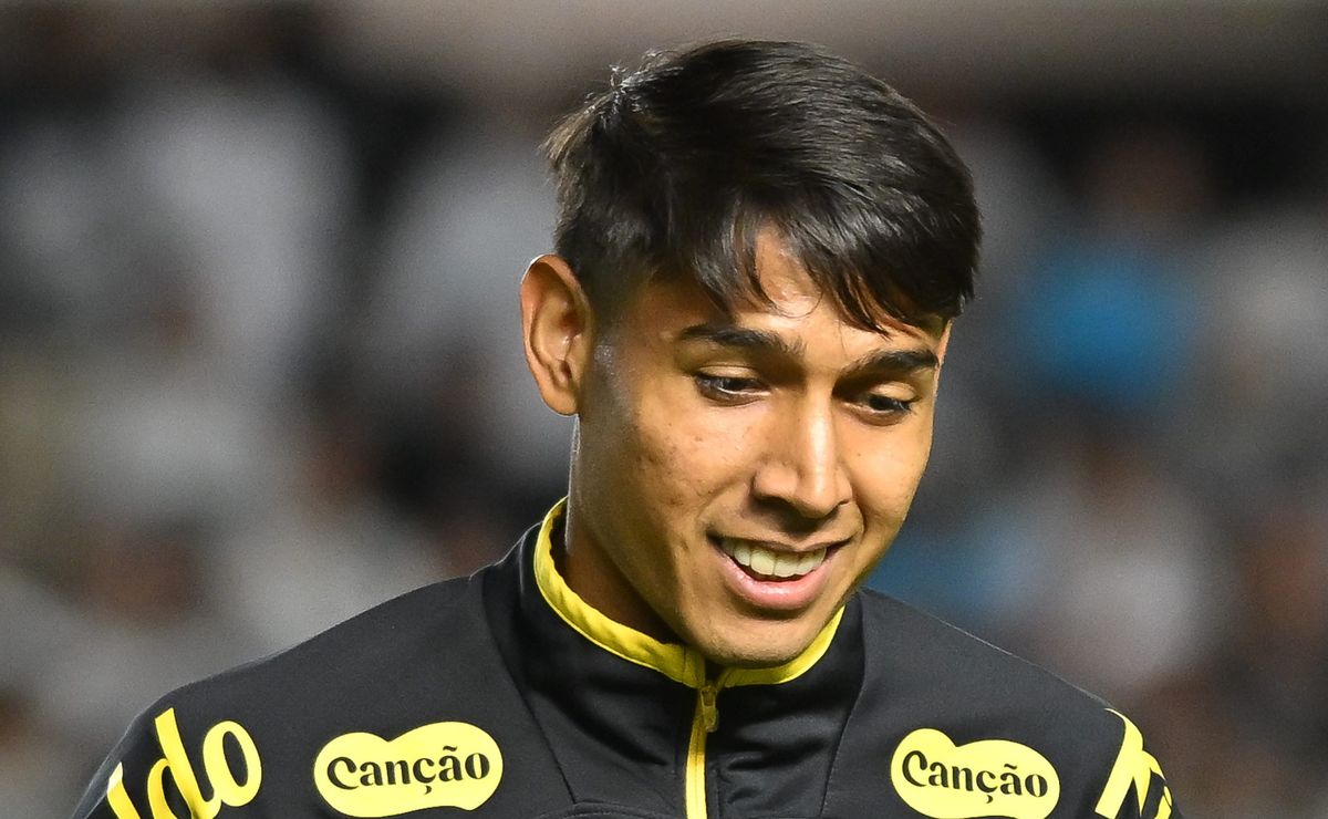 Alexis Duarte não deve mais jogar no Santos e o zagueiro pode fechar com o Inter Miami