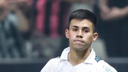 Aravena em campo pelo Tricolor contra o Atlético-MG.