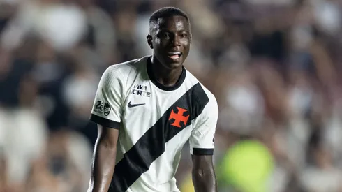 Hinestroza foi testado por Diniz em modelos de jogo para enfrentar o Flu