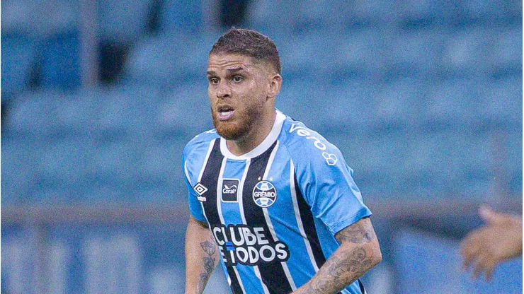 Gustavo Cuellar jogador do Gremio durante partida contra o Sao Jose no estadio Arena do Gremio pelo campeonato Gaucho 2026. Foto: Maxi Franzoi/AGIF