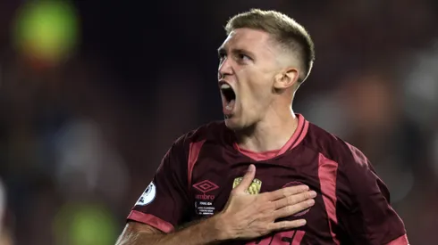 Rodrigo Castillo aproveitou bobeada da zaga do CRF para colocar Lanús em vantagem na Recopa