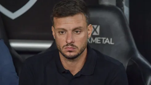 Treinador deu a sua opinião – Foto: Thiago Ribeiro/AGIF.