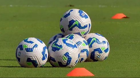 Bola Futebol Feminino. Foto: Walmir Cirne/AGIF