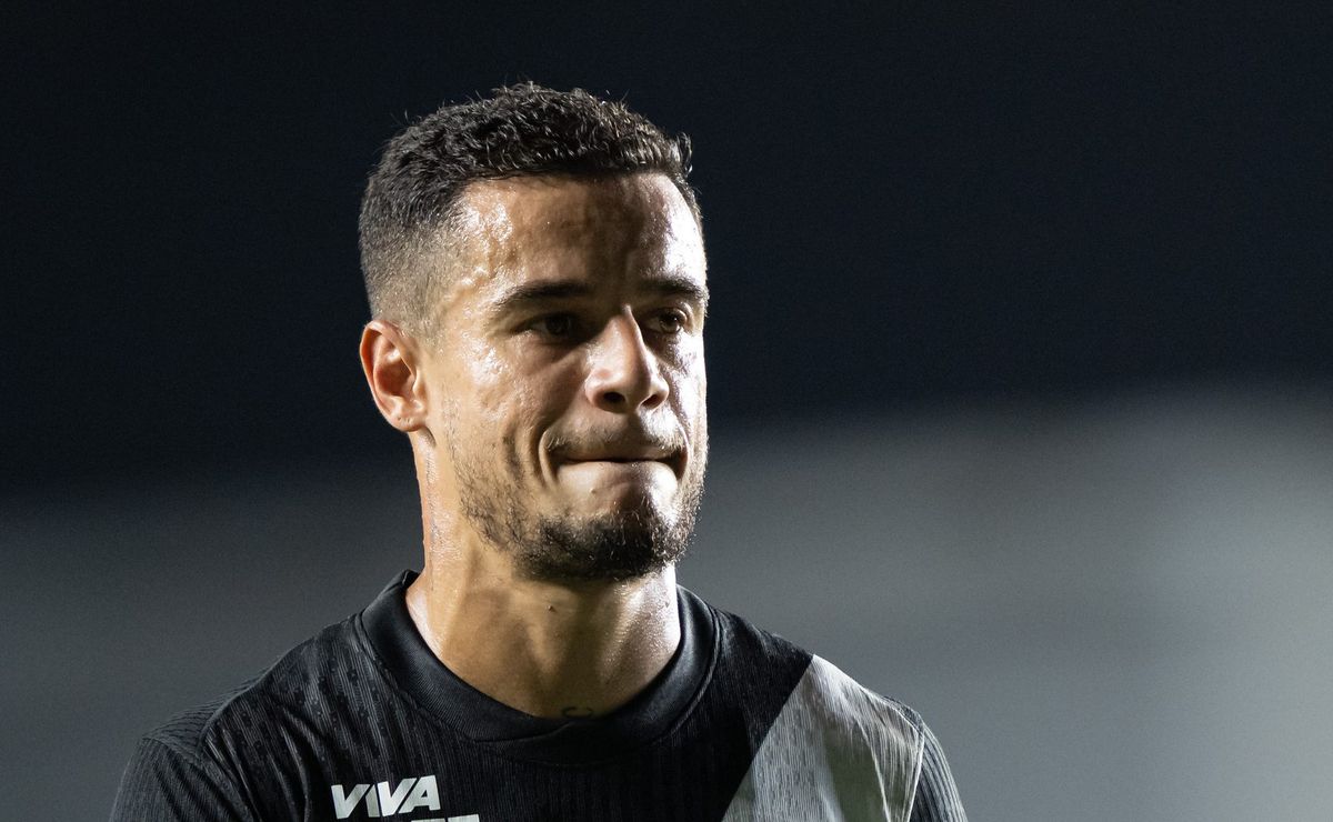 Philippe Coutinho cogita aposentadoria após rescisão com o Vasco por conta de estado mental