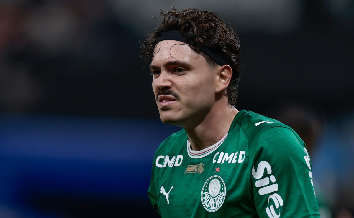 Gustavo Alfaro, técnico do Paraguai manda indireta para Maurício do Palmeiras: “agora é fácil querer o Paraguai, estamos na Copa do Mundo”