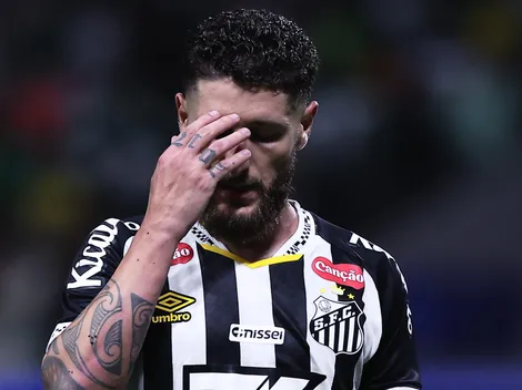 Zé Rafael pensa em deixar o Santos e avalia transferência aos EUA