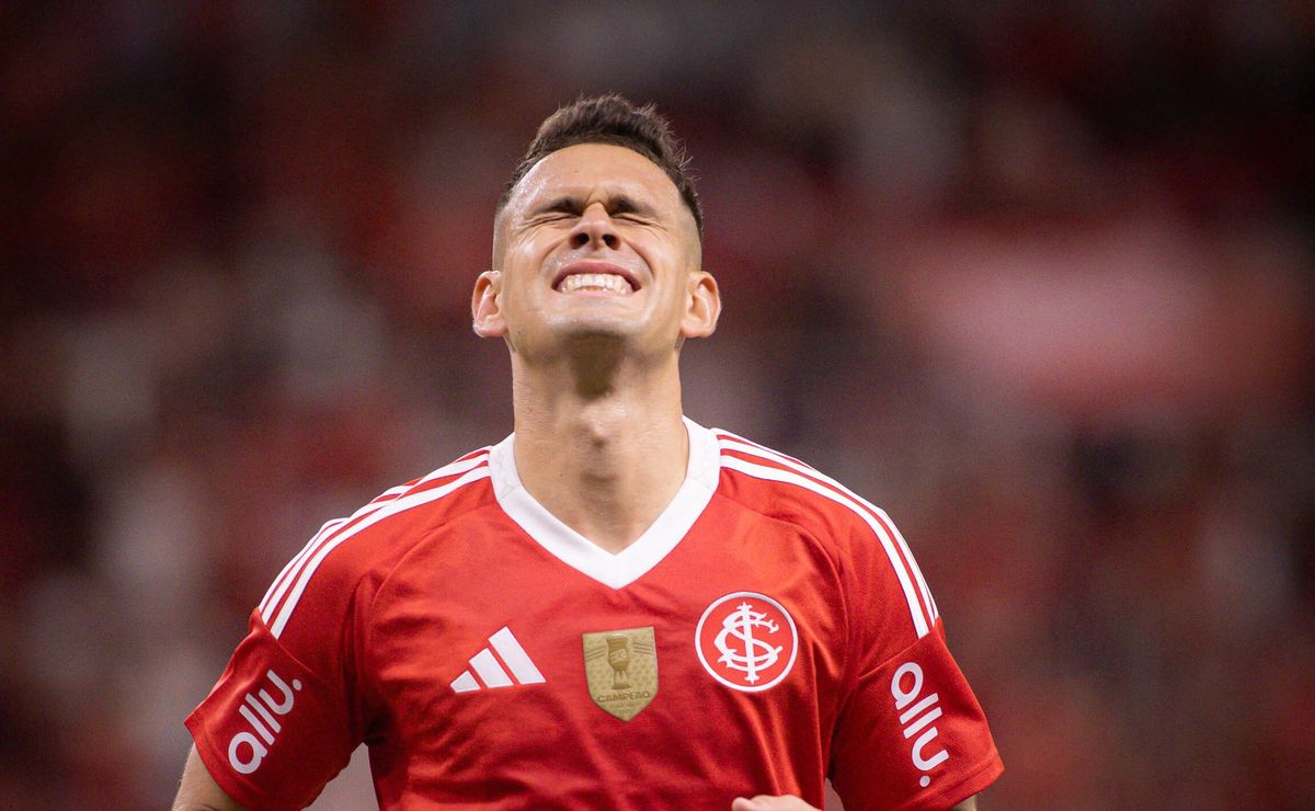 Internacional encerra preparação para enfrentar o Ypiranga e Borré recebe aviso inesperado de Pezzolano