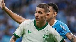 Alisson Safira durante a partida de ida da semifinal