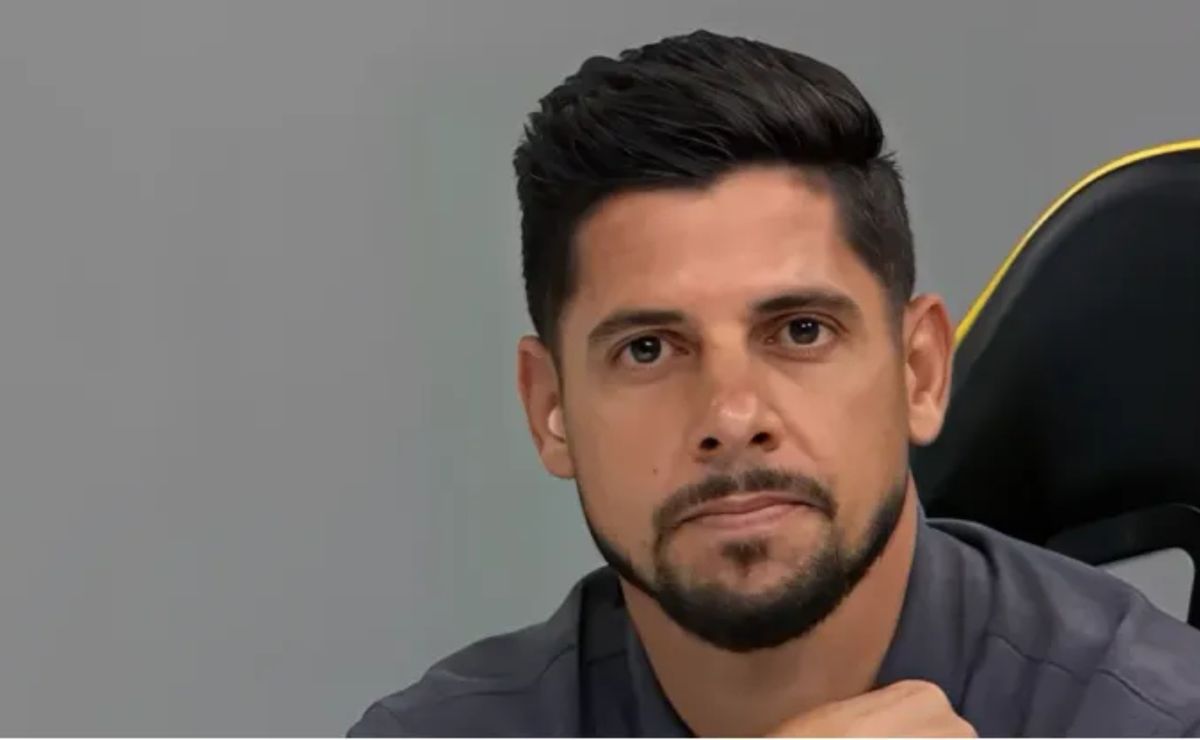 Novorizontino x Santos: Cicinho dá palpite polêmico e crava favorito para o confronto