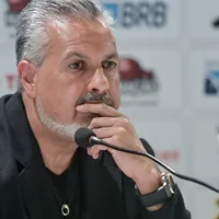 Flamengo descarta falta de reforço como motivo para rendimento ruim