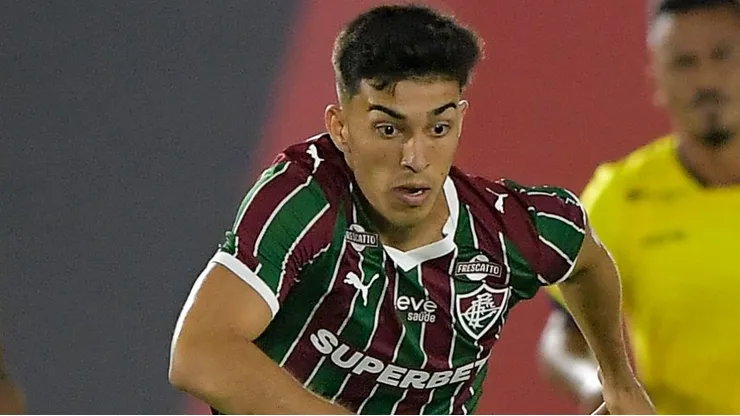 Lezcano fica próximo de saída, mas regra da FIFA atrapalha negócio com o Olimpia