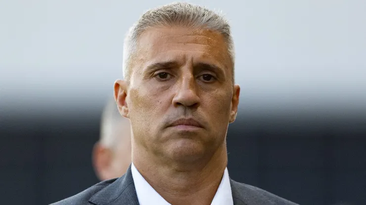 SP - BRAGANCA PAULISTA - 21/02/2026 - PAULISTA 2026, BRAGANTINO X SAO PAULO - Hernan Crespo tecnico do Sao Paulo durante partida contra o Bragantino no estadio Cicero De Souza Marques pelo campeonato Paulista 2026. Foto: Joisel Amaral/AGIF