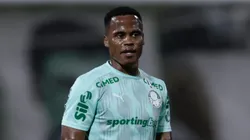 Jhon Arias jogador do Palmeiras durante aquecimento antes da partida contra o Capivariano no estadio Arena Barueri pelo campeonato Paulista 2026. Foto: Marcello Zambrana/AGIF