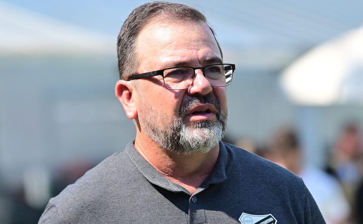 Enderson Moreira exalta Neymar antes de Novorizontino X Santos: “Muda o patamar de qualquer equipe”