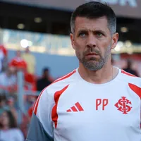 Pezzolano declara o Grêmio favorito no Gauchão após classificação do Inter