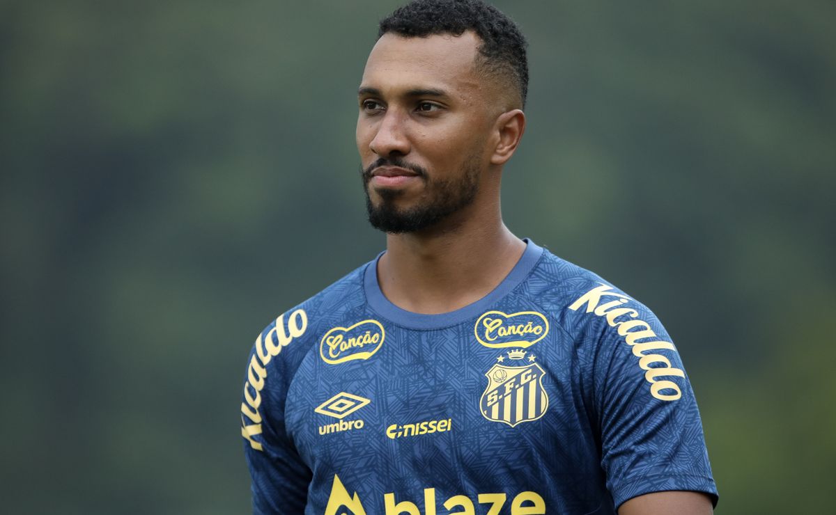 Presidente do Vitória afirma que não pagará dívida milionária ao Santos por Lucas Braga