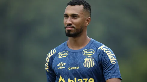 Lucas Braga irá encerrar a carreira após problema cardíaco – Foto: Reinaldo Campos/AGIF