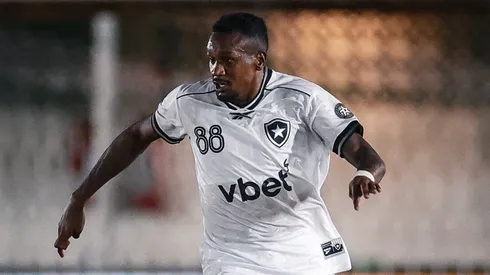 Edenilson em sua estreia pelo Botafogo. Foto: Vítor Silva/ BFR
