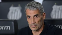 SP - SANTOS - 15/02/2026 - PAULISTA 2026, SANTOS X VELO CLUBE - Juan P. Vojvoda tecnico do Santos durante partida contra o Velo Clube no estadio Vila Belmiro pelo campeonato Paulista 2026. Foto: Jota Erre/AGIF