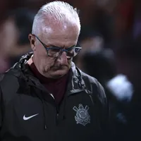 Dorival Júnior exalta atuação de Hugo Souza em Portuguesa x Corinthians