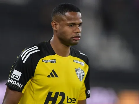 Técnico interino do Atlético-MG justifica a não utilização de Júnior Santos