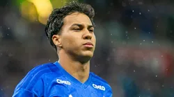 MG - BELO HORIZONTE - 08/02/2026 - MINEIRO 2026, CRUZEIRO X AMERICA-MG - Kaio Jorge jogador do Cruzeiro comemora seu gol durante partida contra o America-MG no estadio Mineirao pelo campeonato Mineiro 2026.