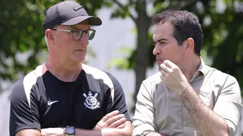 Dorival e Marcelo Paz vêm conversando sobre novos reforços. Foto: Rodrigo Coca/Ag. Corinthians