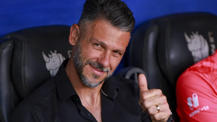 Martín Demichelis é bem avaliado em São Januário para substituir Fernando Diniz