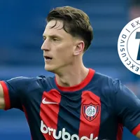 Corinthians estuda investida pelo centroavante Andrés Vombergar