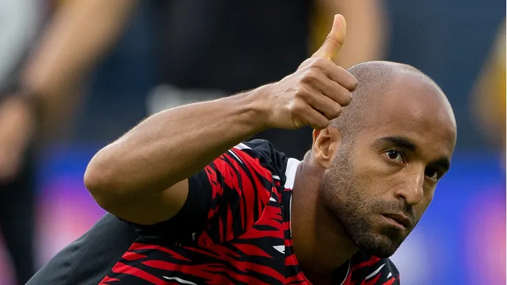 Lucas Moura quebrou 'protocolo' e atuou em Palmeiras x São Paulo