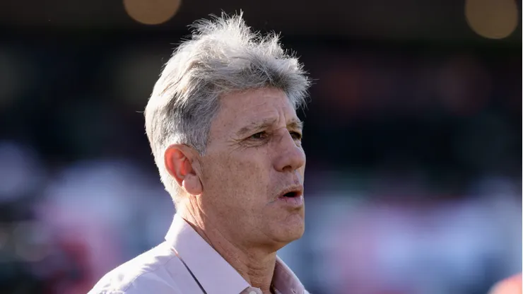 - Renato Gaúcho, técnico livre no mercado após saída do Fluminense.