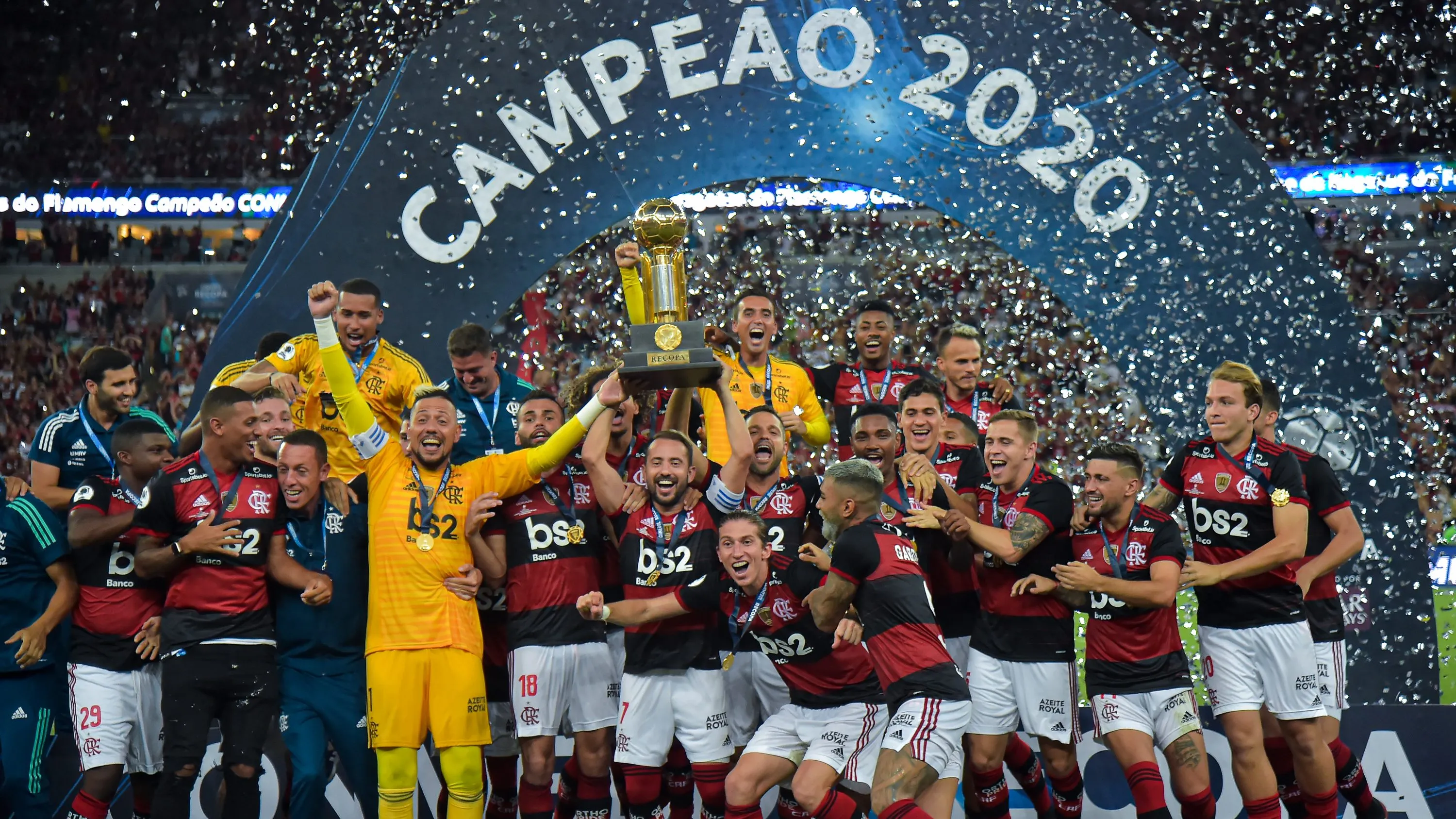 26/02/2020 – Recopa Sul-Americana, Flamengo x Independiente del Valle – jogadores do Flamengo comemoram tconquista da Recopa no Maracanã – Foto: Thiago Ribeiro/AGIF
