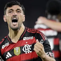 Arrascaeta bate 100 gols pelo Flamengo e comemora feito histórico